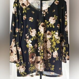 Como Vintage Black Floral Ruffle-Sleeve Top
